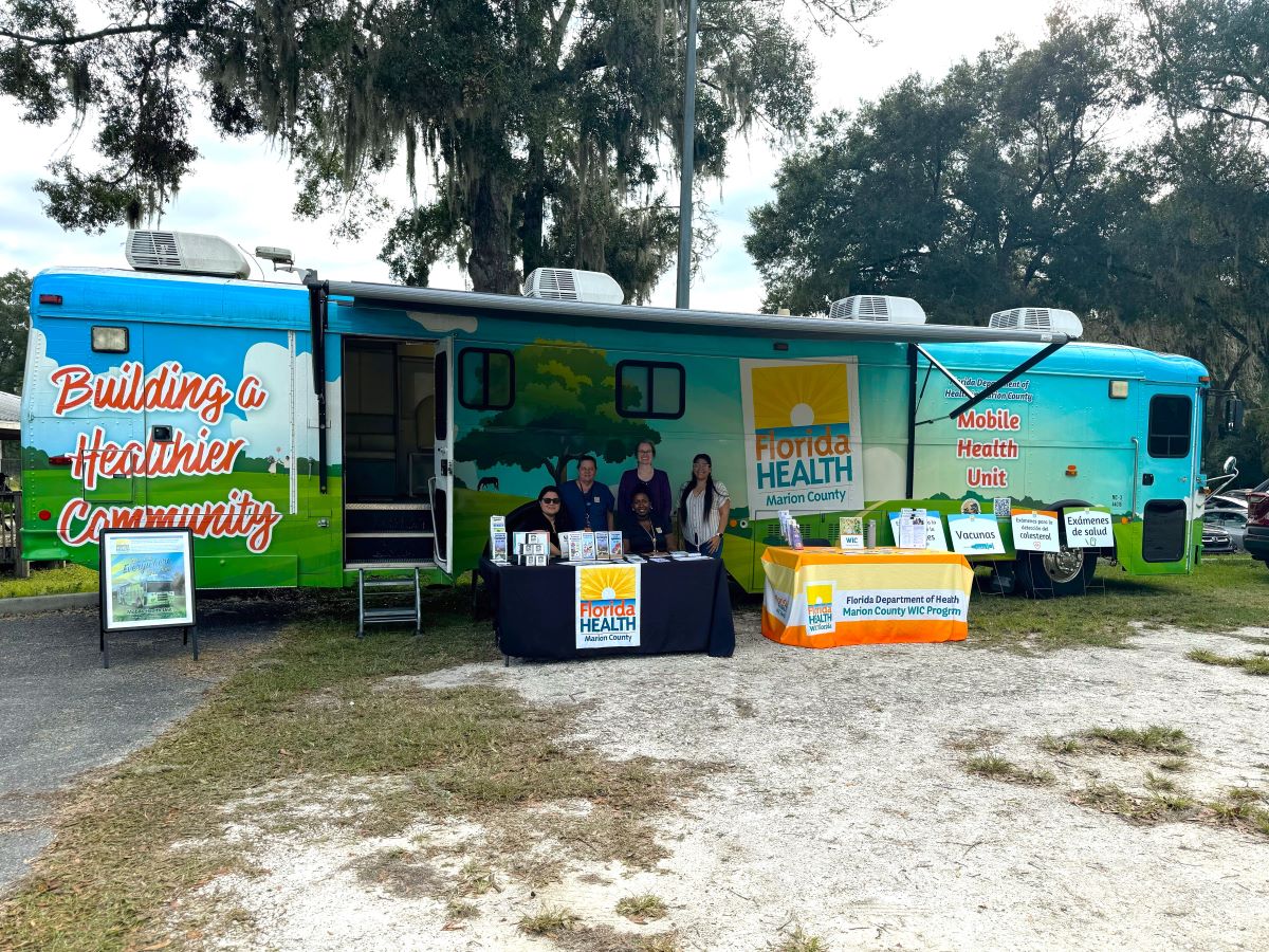 Mobile Health Unit staff at a MHU stop.